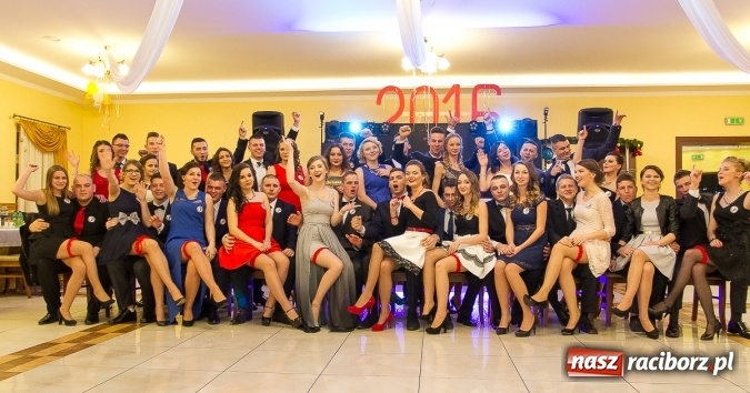 Zdjęcie w galerii na portalu naszraciborz.pl: Bal maturalny raciborskiej Budowlanki wiadomości z regionu