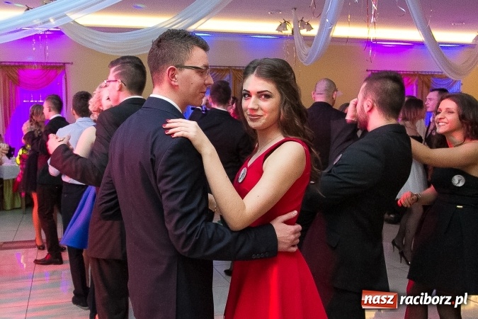 Zdjęcie w galerii na portalu naszraciborz.pl: Bal maturalny raciborskiej Budowlanki wiadomości z regionu