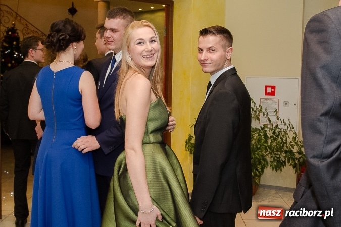 Zdjęcie w galerii na portalu naszraciborz.pl: Bal maturalny raciborskiej Budowlanki wiadomości z regionu