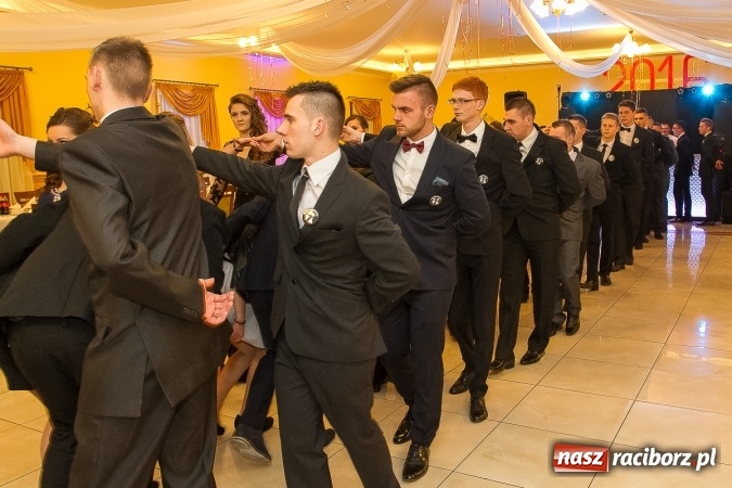 Zdjęcie w galerii na portalu naszraciborz.pl: Bal maturalny raciborskiej Budowlanki wiadomości z regionu