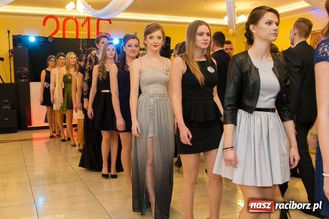 Zdjęcie w galerii na portalu naszraciborz.pl: Bal maturalny raciborskiej Budowlanki wiadomości z regionu