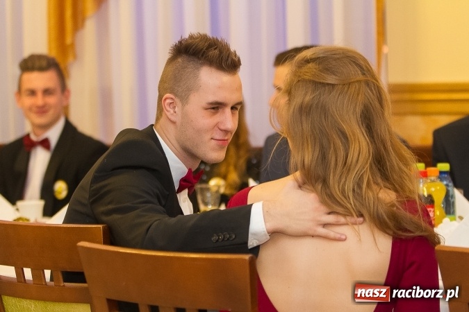 Zdjęcie w galerii na portalu naszraciborz.pl: Bal maturalny raciborskiej Budowlanki wiadomości z regionu