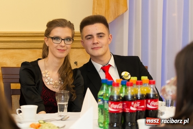 Zdjęcie w galerii na portalu naszraciborz.pl: Bal maturalny raciborskiej Budowlanki wiadomości z regionu