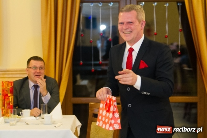 Zdjęcie w galerii na portalu naszraciborz.pl: Bal maturalny raciborskiej Budowlanki wiadomości z regionu