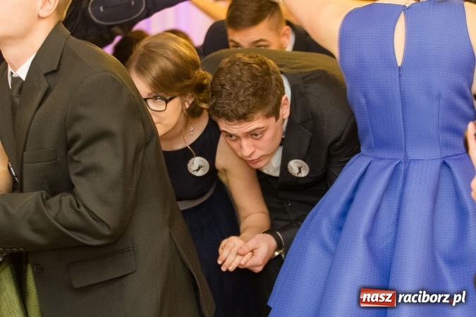 Zdjęcie w galerii na portalu naszraciborz.pl: Bal maturalny raciborskiej Budowlanki wiadomości z regionu