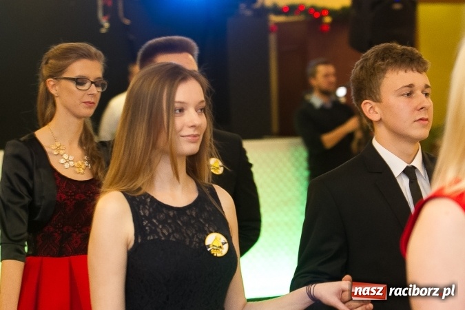 Zdjęcie w galerii na portalu naszraciborz.pl: Bal maturalny raciborskiej Budowlanki wiadomości z regionu