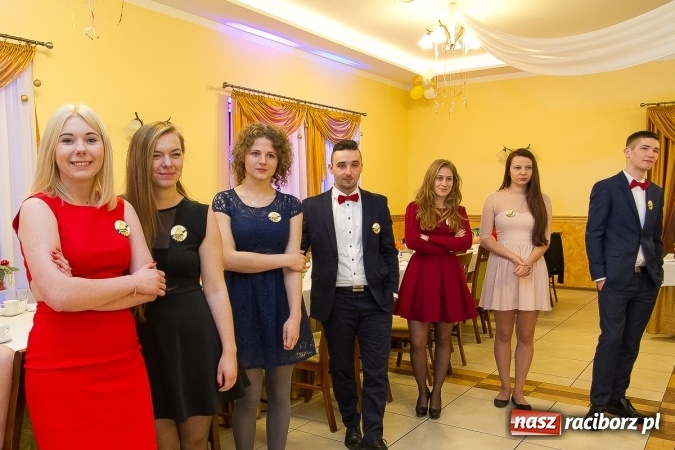 Zdjęcie w galerii na portalu naszraciborz.pl: Bal maturalny raciborskiej Budowlanki wiadomości z regionu