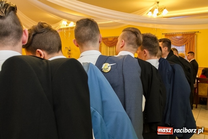 Zdjęcie w galerii na portalu naszraciborz.pl: Bal maturalny raciborskiej Budowlanki wiadomości z regionu