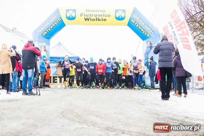 Zdjęcie w galerii na portalu naszraciborz.pl: Ponad dwustu uczestników w IV Eko-Crossie po Ziemi Pietrowickiej wiadomości z regionu