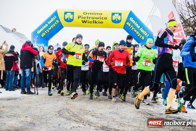 Zdjęcie w galerii na portalu naszraciborz.pl: Ponad dwustu uczestników w IV Eko-Crossie po Ziemi Pietrowickiej wiadomości z regionu