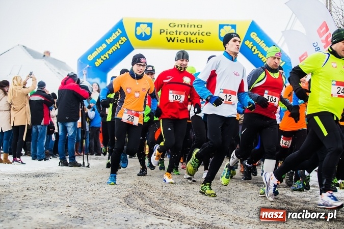 Zdjęcie w galerii na portalu naszraciborz.pl: Ponad dwustu uczestników w IV Eko-Crossie po Ziemi Pietrowickiej wiadomości z regionu