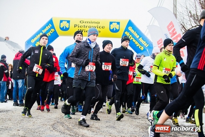 Zdjęcie w galerii na portalu naszraciborz.pl: Ponad dwustu uczestników w IV Eko-Crossie po Ziemi Pietrowickiej wiadomości z regionu