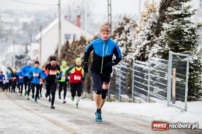 Zdjęcie w galerii na portalu naszraciborz.pl: Ponad dwustu uczestników w IV Eko-Crossie po Ziemi Pietrowickiej wiadomości z regionu