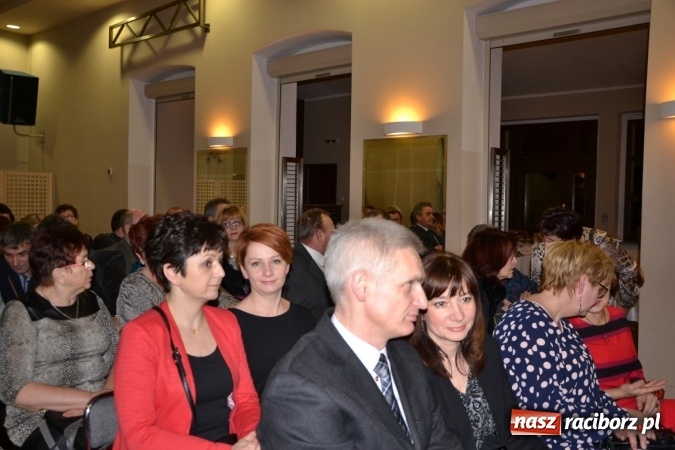 Zdjęcie w galerii na portalu naszraciborz.pl: Tworków. Słuchaj jazzu mały Jezu wiadomości z regionu