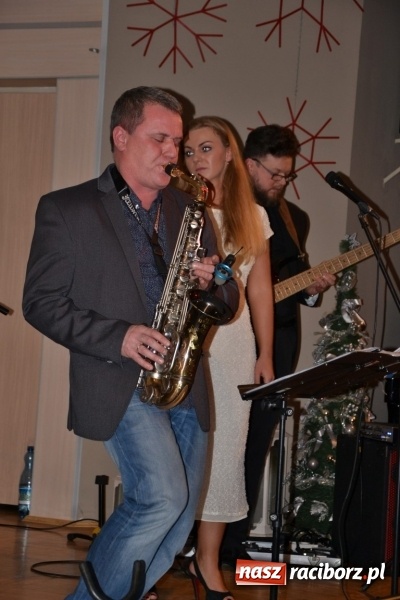 Zdjęcie w galerii na portalu naszraciborz.pl: Tworków. Słuchaj jazzu mały Jezu wiadomości z regionu