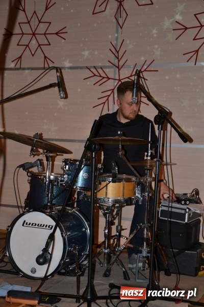 Zdjęcie w galerii na portalu naszraciborz.pl: Tworków. Słuchaj jazzu mały Jezu wiadomości z regionu