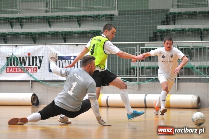 Zdjęcie w galerii na portalu naszraciborz.pl: HLPN: Komplet punktów dla Trzymej Ściana i Feniksa. Harpagany wygrały walkowerem wiadomości z regionu