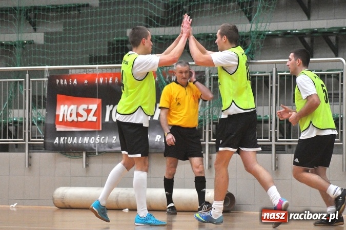 Zdjęcie w galerii na portalu naszraciborz.pl: HLPN: Komplet punktów dla Trzymej Ściana i Feniksa. Harpagany wygrały walkowerem wiadomości z regionu