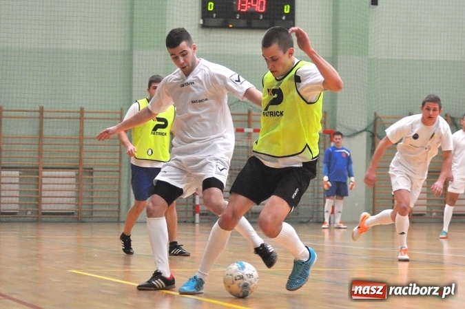 Zdjęcie w galerii na portalu naszraciborz.pl: HLPN: Komplet punktów dla Trzymej Ściana i Feniksa. Harpagany wygrały walkowerem wiadomości z regionu