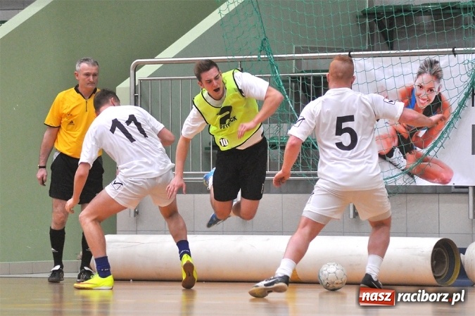 Zdjęcie w galerii na portalu naszraciborz.pl: HLPN: Komplet punktów dla Trzymej Ściana i Feniksa. Harpagany wygrały walkowerem wiadomości z regionu