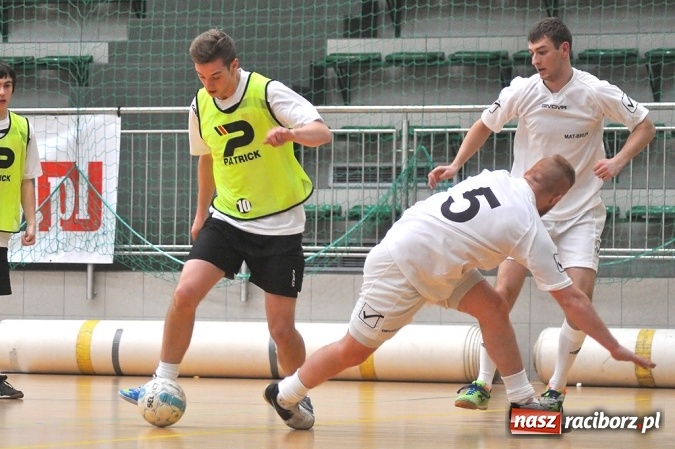 Zdjęcie w galerii na portalu naszraciborz.pl: HLPN: Komplet punktów dla Trzymej Ściana i Feniksa. Harpagany wygrały walkowerem wiadomości z regionu