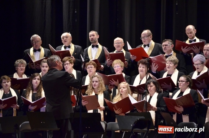 Zdjęcie w galerii na portalu naszraciborz.pl: XXX Wieczór kolęd w Strzesze wiadomości z regionu