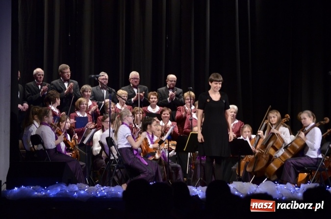 Zdjęcie w galerii na portalu naszraciborz.pl: XXX Wieczór kolęd w Strzesze wiadomości z regionu