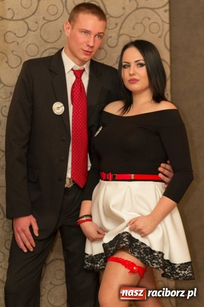 Zdjęcie w galerii na portalu naszraciborz.pl: Bal maturalny raciborskiego Ekonomika w Rogożanach FOTO i WIDEO wiadomości z regionu