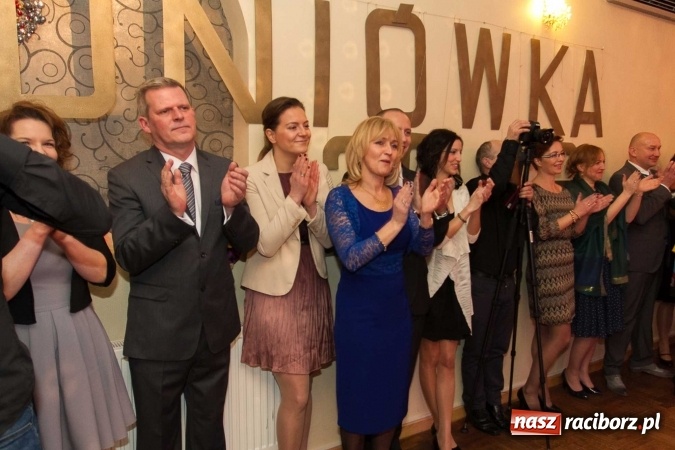 Zdjęcie w galerii na portalu naszraciborz.pl: Bal maturalny raciborskiego Ekonomika w Rogożanach FOTO i WIDEO wiadomości z regionu