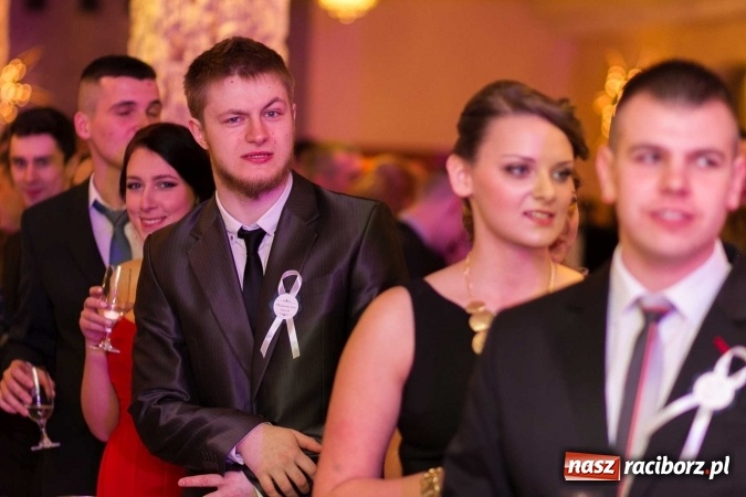 Zdjęcie w galerii na portalu naszraciborz.pl: Bal maturalny raciborskiego Ekonomika w Rogożanach FOTO i WIDEO wiadomości z regionu