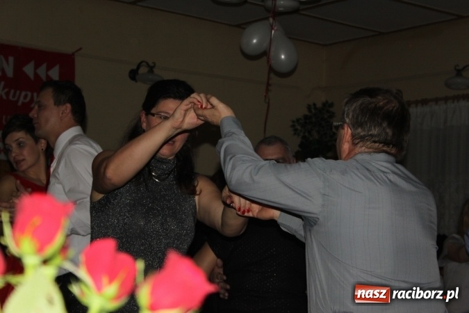 Zdjęcie w galerii na portalu naszraciborz.pl: Tak się bawi LKS Wojnowice wiadomości z regionu