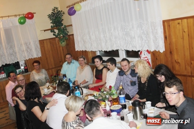 Zdjęcie w galerii na portalu naszraciborz.pl: Tak się bawi LKS Wojnowice wiadomości z regionu