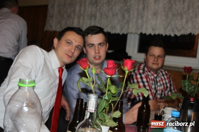 Zdjęcie w galerii na portalu naszraciborz.pl: Tak się bawi LKS Wojnowice wiadomości z regionu