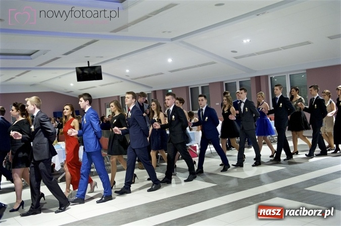 Zdjęcie w galerii na portalu naszraciborz.pl: Szalona studniówka II LO im. Adama Mickiewicza - fotoreportaż z całej imprezy wiadomości z regionu