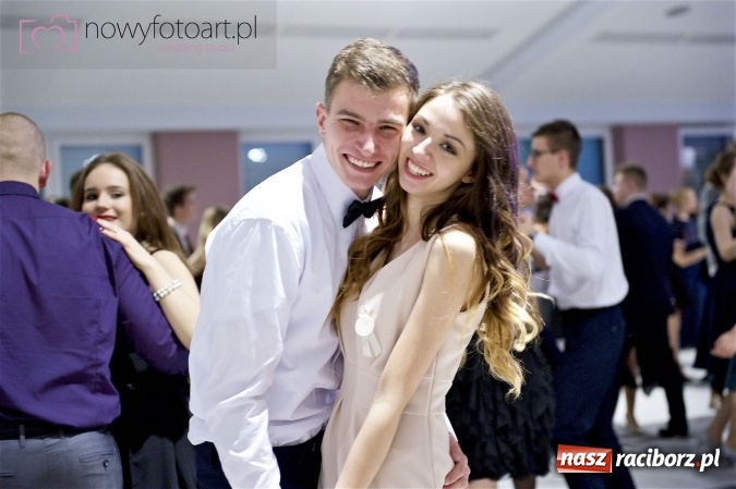 Zdjęcie w galerii na portalu naszraciborz.pl: Szalona studniówka II LO im. Adama Mickiewicza - fotoreportaż z całej imprezy wiadomości z regionu