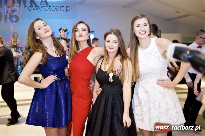 Zdjęcie w galerii na portalu naszraciborz.pl: Szalona studniówka II LO im. Adama Mickiewicza - fotoreportaż z całej imprezy wiadomości z regionu