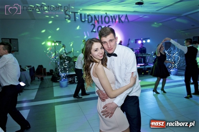 Zdjęcie w galerii na portalu naszraciborz.pl: Szalona studniówka II LO im. Adama Mickiewicza - fotoreportaż z całej imprezy wiadomości z regionu