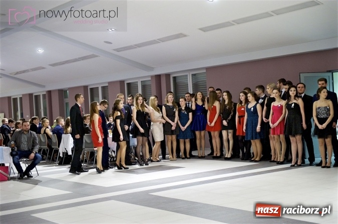 Zdjęcie w galerii na portalu naszraciborz.pl: Szalona studniówka II LO im. Adama Mickiewicza - fotoreportaż z całej imprezy wiadomości z regionu