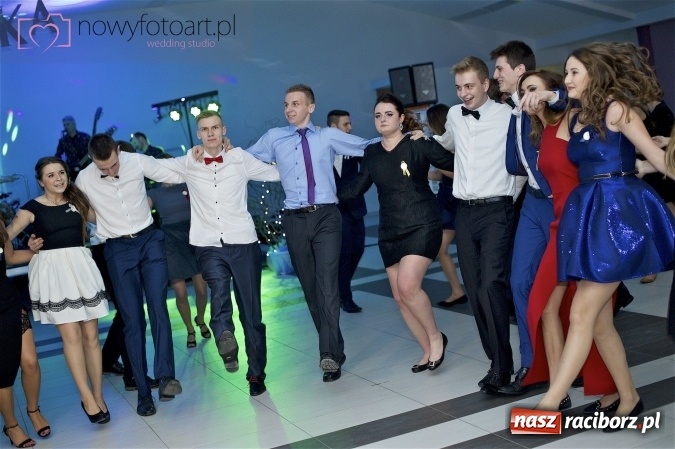 Zdjęcie w galerii na portalu naszraciborz.pl: Szalona studniówka II LO im. Adama Mickiewicza - fotoreportaż z całej imprezy wiadomości z regionu