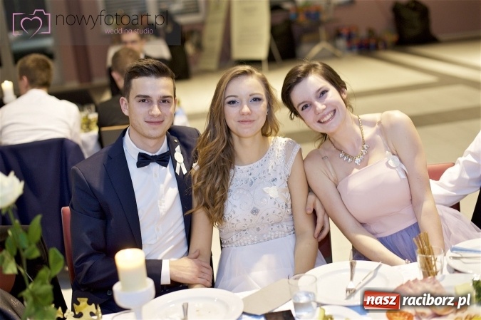 Zdjęcie w galerii na portalu naszraciborz.pl: Szalona studniówka II LO im. Adama Mickiewicza - fotoreportaż z całej imprezy wiadomości z regionu