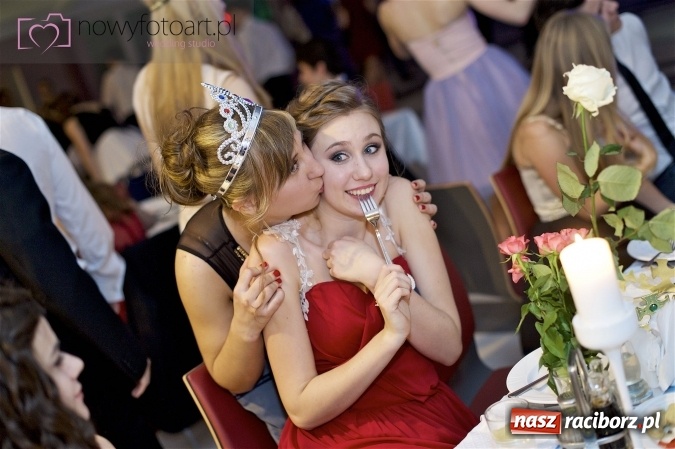 Zdjęcie w galerii na portalu naszraciborz.pl: Szalona studniówka II LO im. Adama Mickiewicza - fotoreportaż z całej imprezy wiadomości z regionu