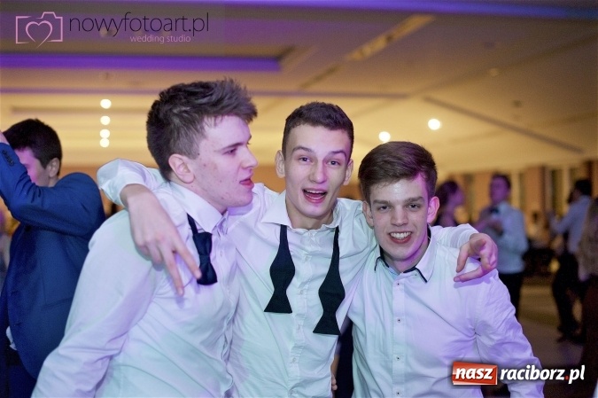 Zdjęcie w galerii na portalu naszraciborz.pl: Szalona studniówka II LO im. Adama Mickiewicza - fotoreportaż z całej imprezy wiadomości z regionu