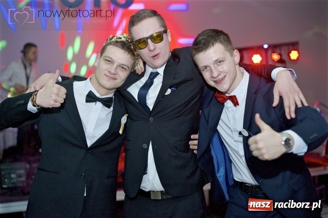 Zdjęcie w galerii na portalu naszraciborz.pl: Szalona studniówka II LO im. Adama Mickiewicza - fotoreportaż z całej imprezy wiadomości z regionu