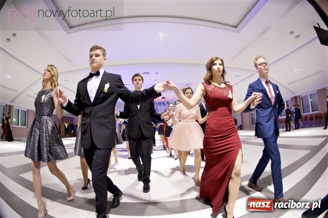 Zdjęcie w galerii na portalu naszraciborz.pl: Szalona studniówka II LO im. Adama Mickiewicza - fotoreportaż z całej imprezy wiadomości z regionu