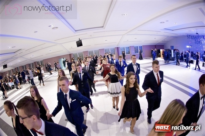 Zdjęcie w galerii na portalu naszraciborz.pl: Szalona studniówka II LO im. Adama Mickiewicza - fotoreportaż z całej imprezy wiadomości z regionu