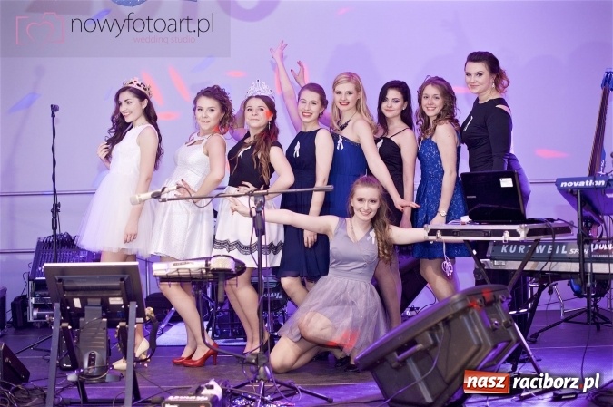 Zdjęcie w galerii na portalu naszraciborz.pl: Szalona studniówka II LO im. Adama Mickiewicza - fotoreportaż z całej imprezy wiadomości z regionu