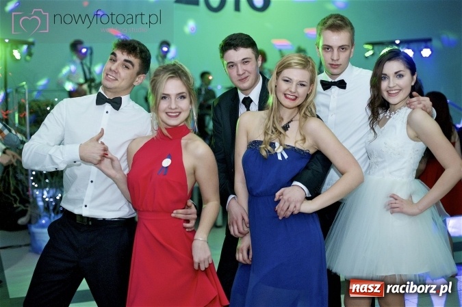 Zdjęcie w galerii na portalu naszraciborz.pl: Szalona studniówka II LO im. Adama Mickiewicza - fotoreportaż z całej imprezy wiadomości z regionu