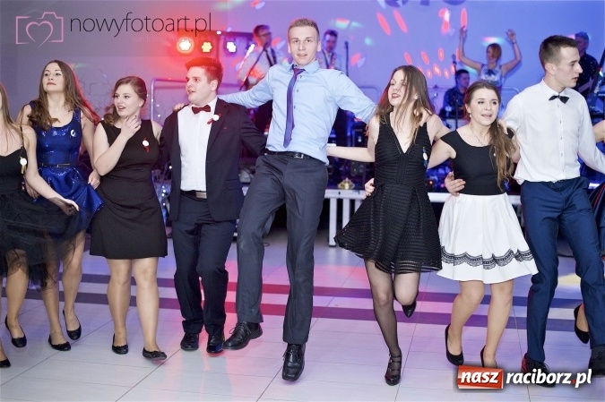 Zdjęcie w galerii na portalu naszraciborz.pl: Szalona studniówka II LO im. Adama Mickiewicza - fotoreportaż z całej imprezy wiadomości z regionu