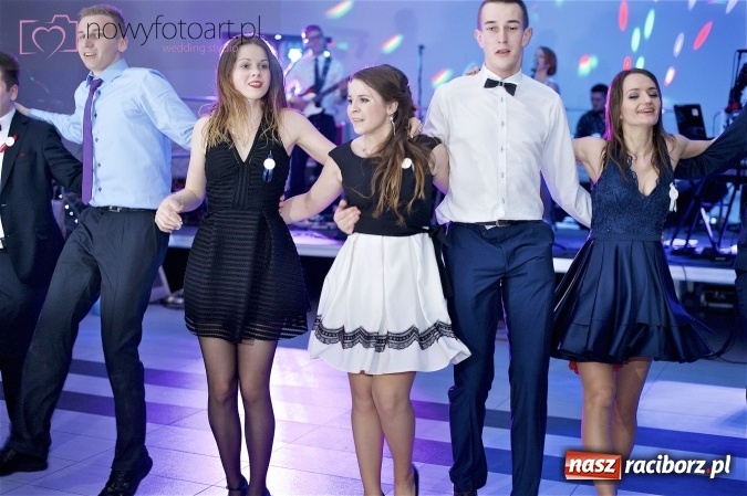 Zdjęcie w galerii na portalu naszraciborz.pl: Szalona studniówka II LO im. Adama Mickiewicza - fotoreportaż z całej imprezy wiadomości z regionu