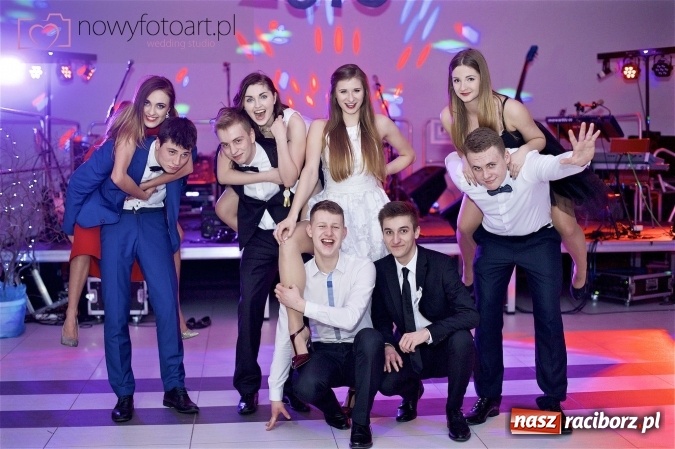 Zdjęcie w galerii na portalu naszraciborz.pl: Szalona studniówka II LO im. Adama Mickiewicza - fotoreportaż z całej imprezy wiadomości z regionu